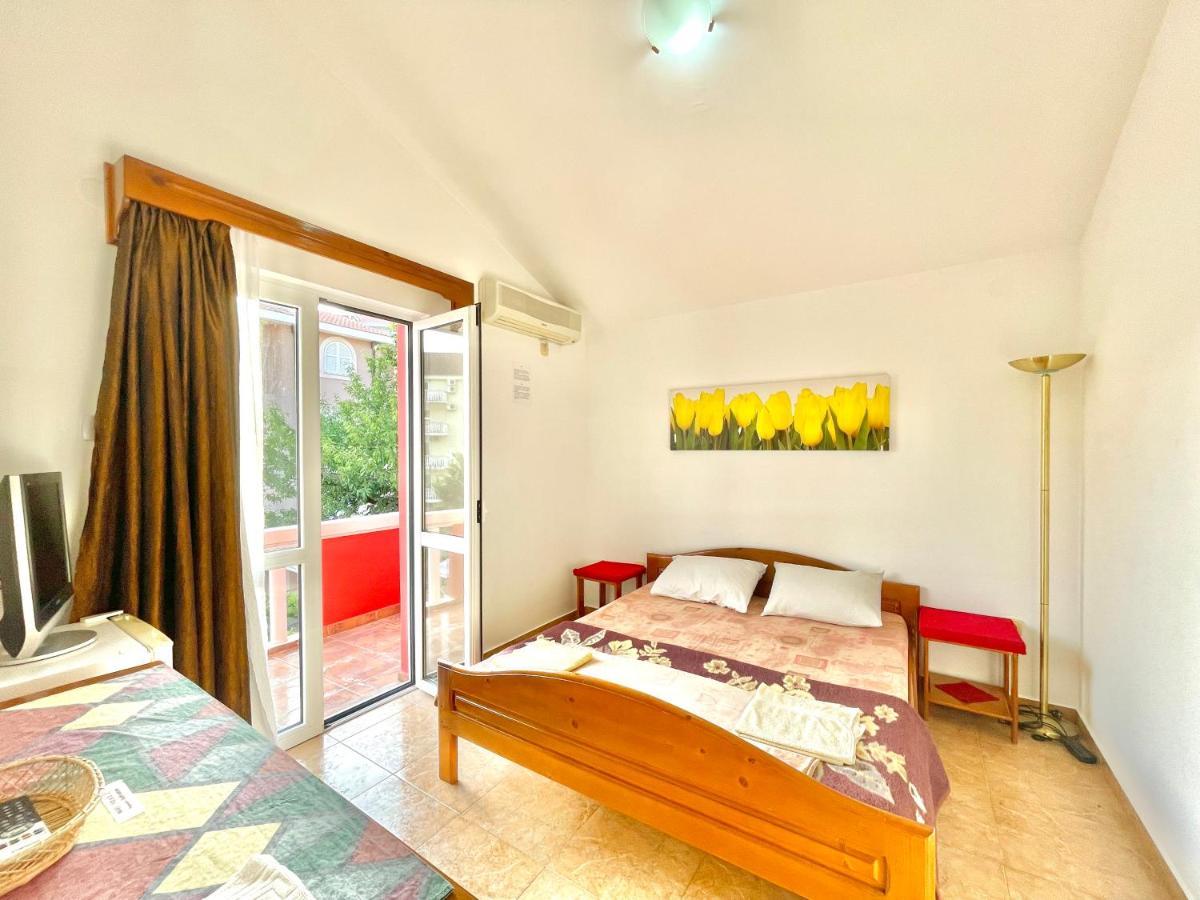 Vila L Budva Hotell Eksteriør bilde