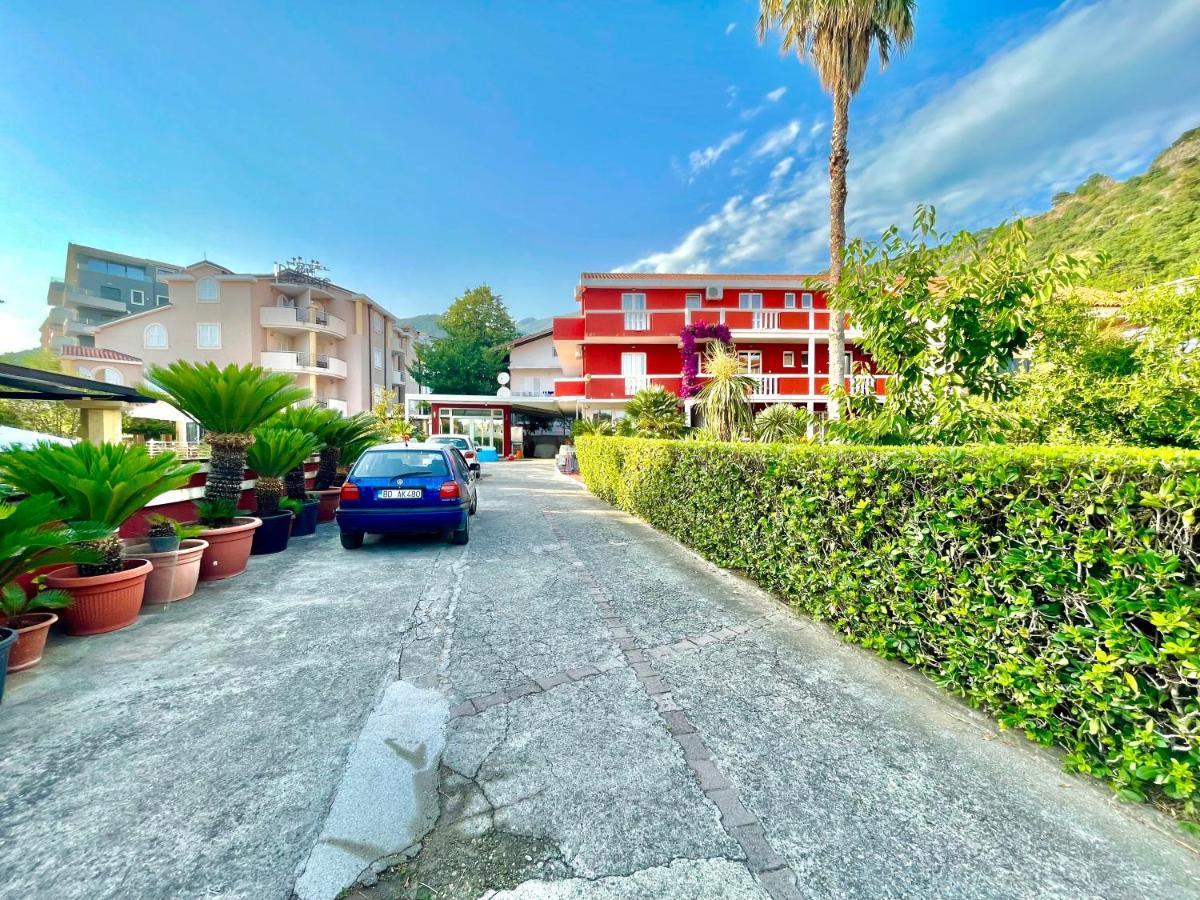 Vila L Budva Hotell Eksteriør bilde