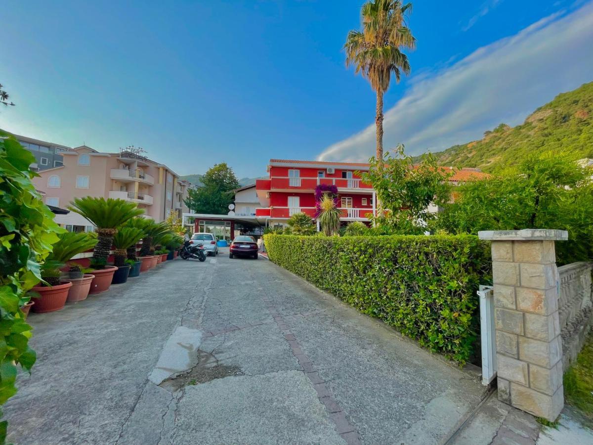 Vila L Budva Hotell Eksteriør bilde