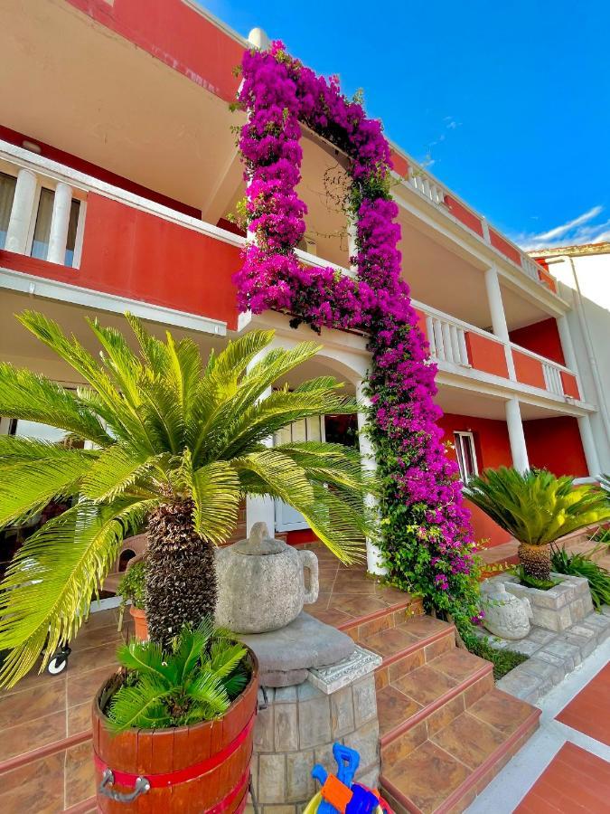 Vila L Budva Hotell Eksteriør bilde