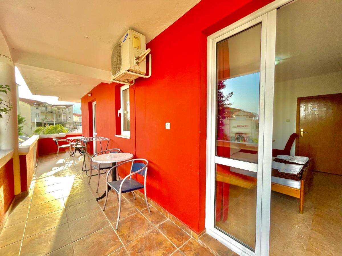 Vila L Budva Hotell Eksteriør bilde